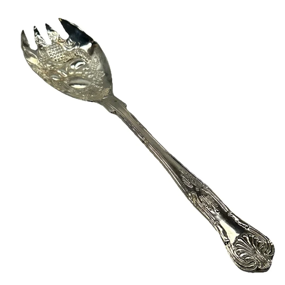 Vintage Silverplate Ornate Berry‎ Spoon Fruit Embossed Bowl Serving